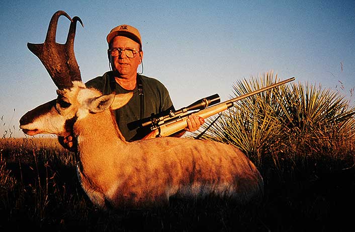 David Miller practices at distance with handloads, a Leupold 6.5-20x on his own .300 Weatherby.